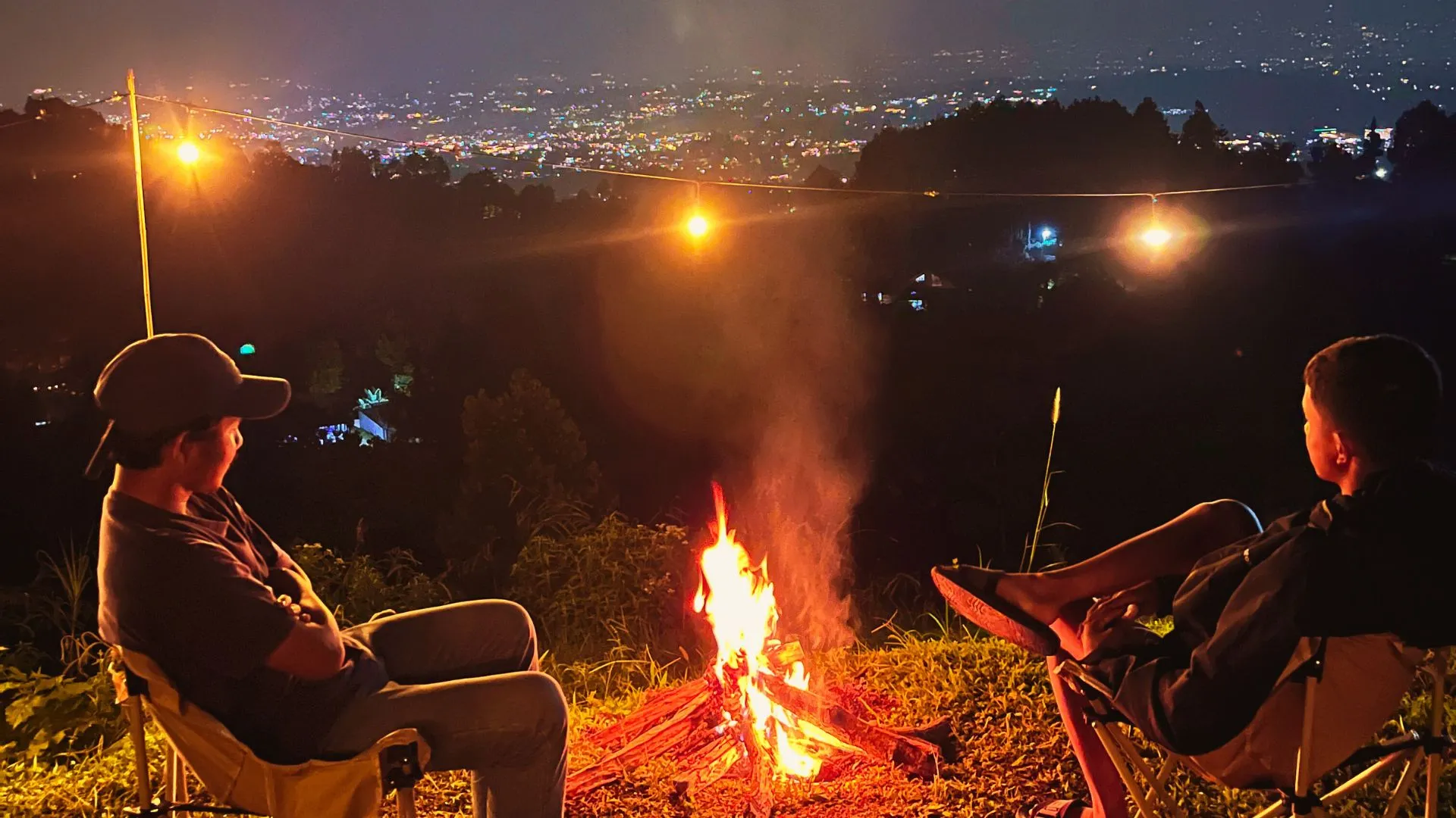Pemandangan city light Bogor dari Kembara Hills di malam hari
